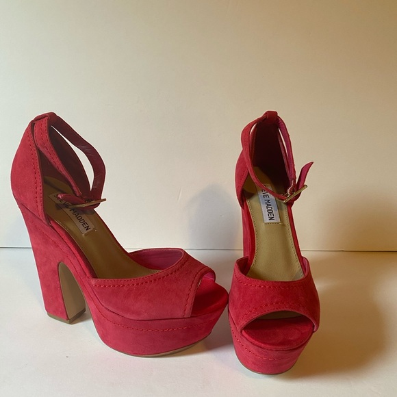 Hot Pink Steve Madden Greta platform heel - Picture 3 of 7
